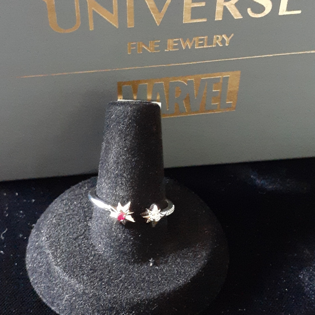 Capt Marvel 925 Silver Bypass Ring Swarovski 64$
